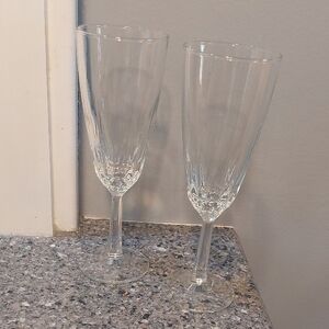Elegant Crystal Champagne Flutes